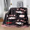 1pc Kitten Printing Lightweight Flannel Blanket, Comfortable and Warm Blanket, for Camping Sofa Bed and Couch Office, Gift