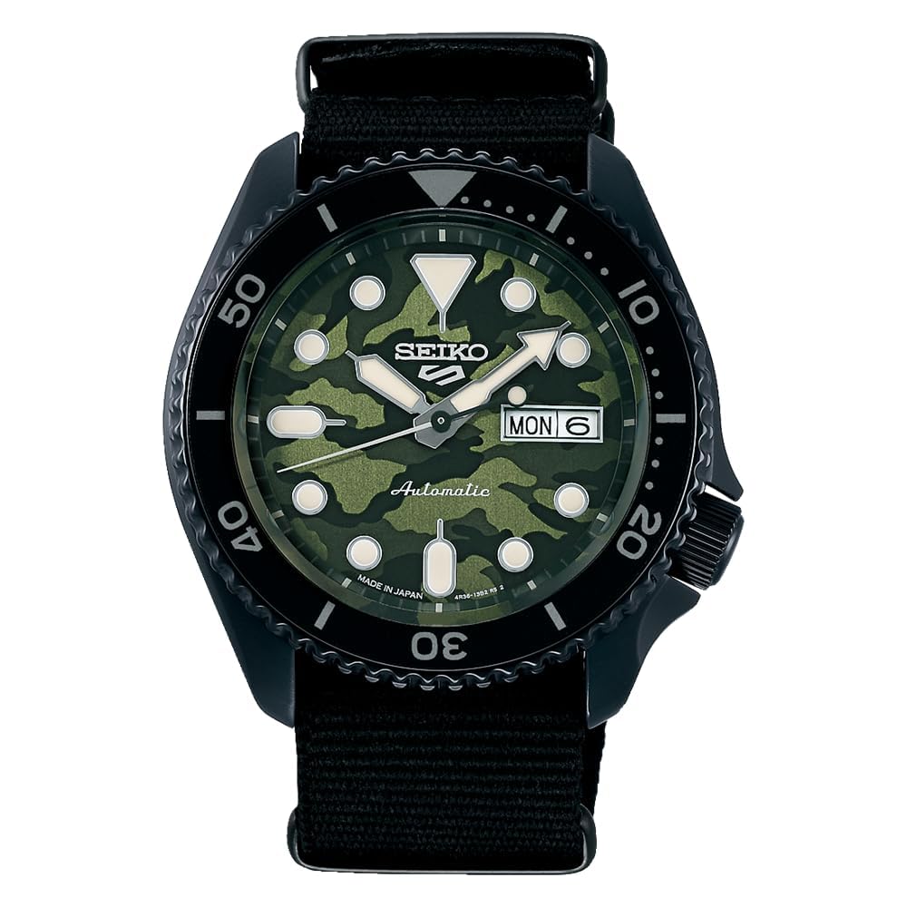 

Seiko Watch Five Sports SKX Street Style Men s Wristwatch SBSA173
