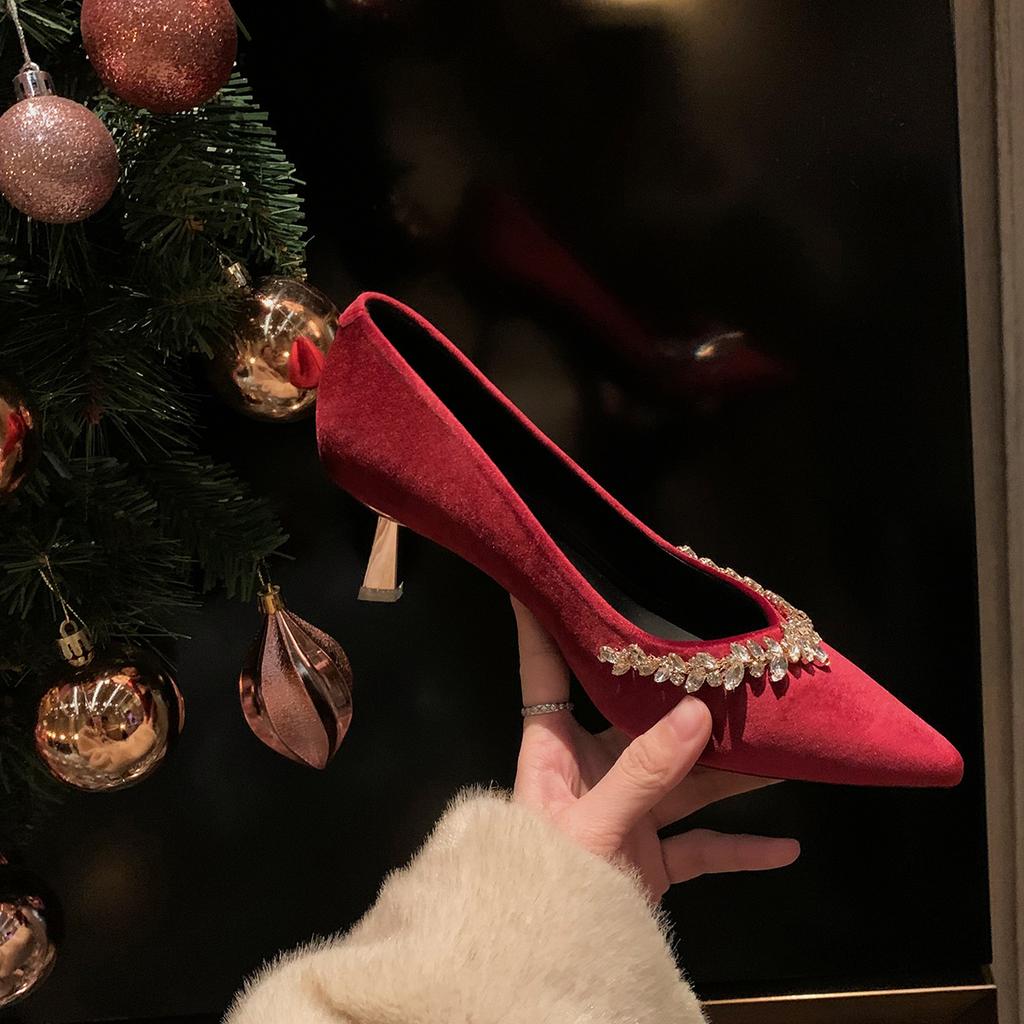 Sheepskin Version of Grape Mother, the Same Sparkling Rhinestone Single Shoes, Women's French Temperament, Pointed Tip, Thin Heel, Shallow Mouth, Wedd