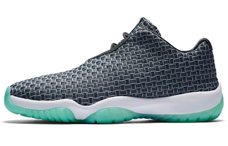 Jordan Future Low Wolf Grey Emerald Rise 718948-006