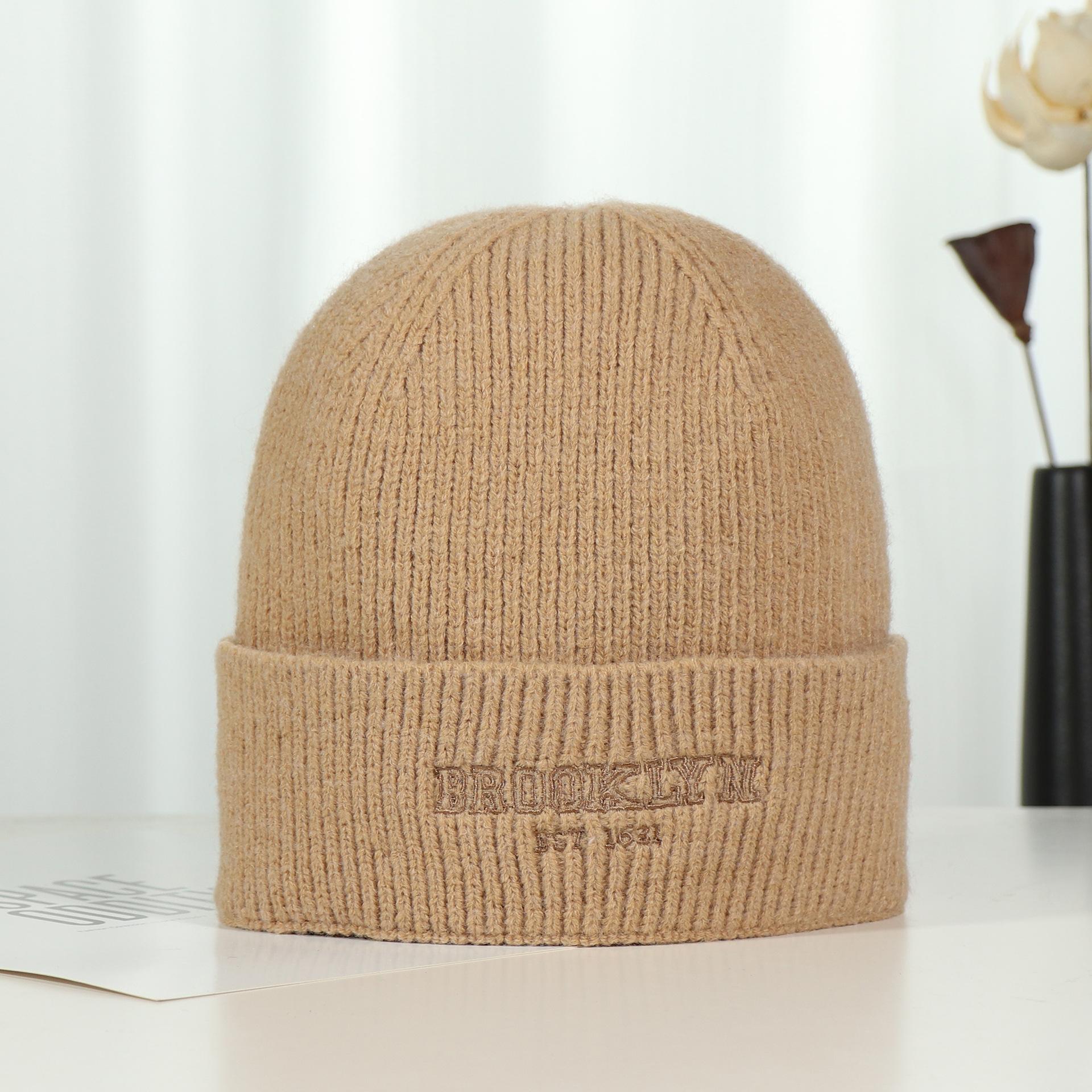 

Осенне-зимние вязаные шапки для пар с вышитыми буквами, теплые вязаные шапки для велоспорта на открытом воздухе One Size верблюд