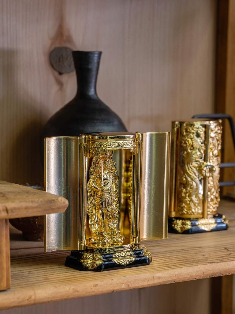 Buddha statue Kokuzo Bodhisattva with Zushi Buddhist Kageaki Watanabe in the Year of the Ox and Zodiac Guardian Principal Image Zodiac Takaoka