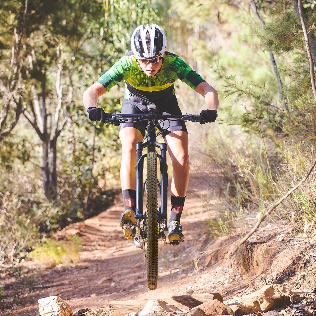 Pneu FengCan 29x2.10, 29x2.10 54-622 Pneu de vélo, Adapté aux VTT 29 pouces et aux vélos de cross, Largeur de section 2,10 pouces (BQ048)