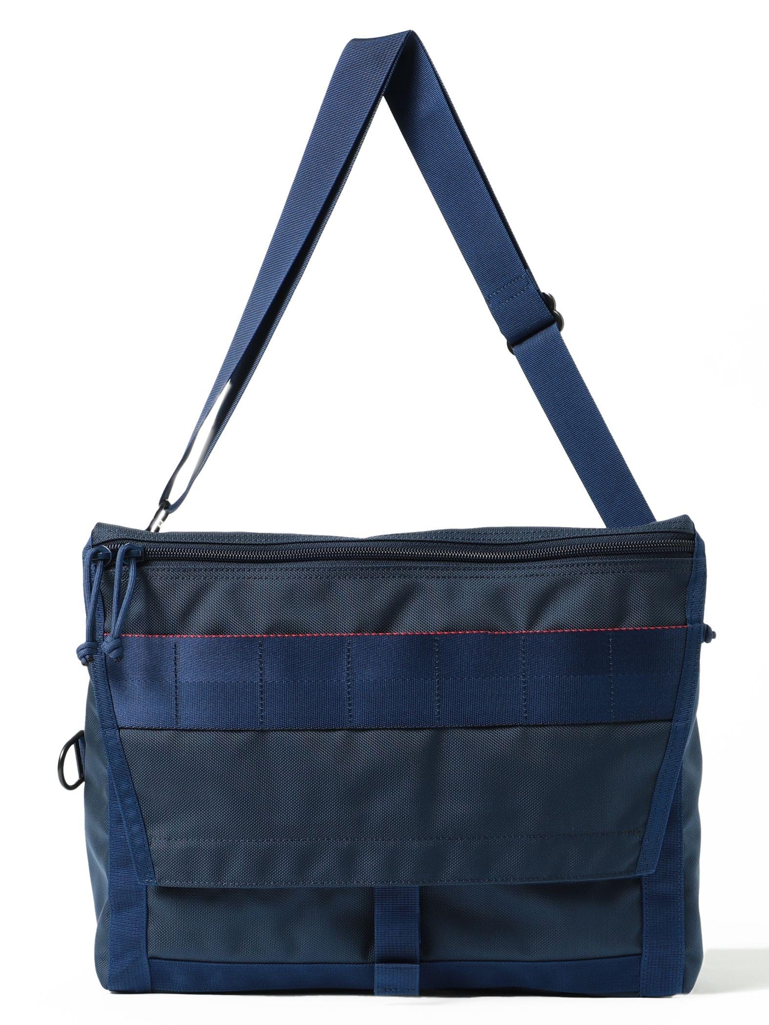 

Сумка BRIEFING Custom Fleet Messenger 13 NAVY 0 38610010106 [Beams Plus] Чоловіча Темно-синій