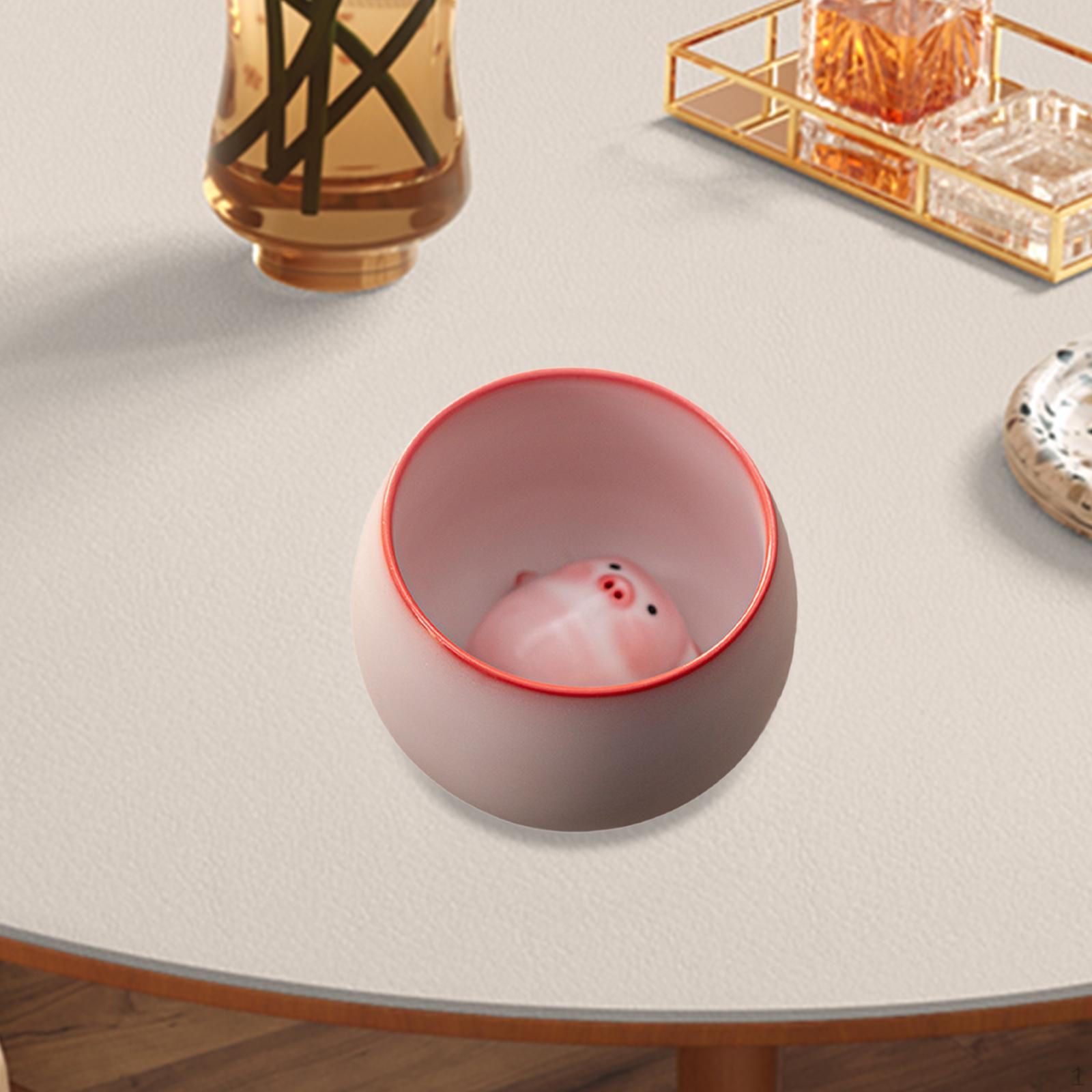 

Керамическая чашка для кунг-фу с миниатюрной фигуркой для центрального элемента чайной комнаты 170ml