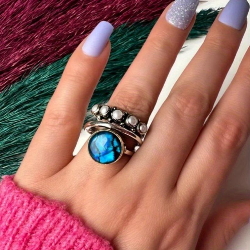 Retro Women's Ring with Multi-layered Design Imitating Pearl Inlay - Perfect for Daily Wear and Gatherings