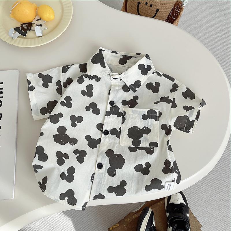 Set de Vară cu Mânecă Scurtă și Guler pentru Copii Băieți Cămașă cu Imprimeu Complet de Desene Animate Pantaloni Scurți Casual Set Două Piese Tricou+pantaloni scurți