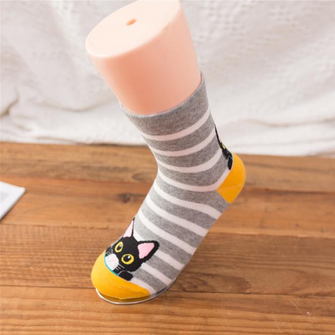

Носки женские хлопковые с круглым вырезом и рисунком кота, милые забавные мультяшные с принтом, удобные, впитывающие пот, дышащие, повседневные