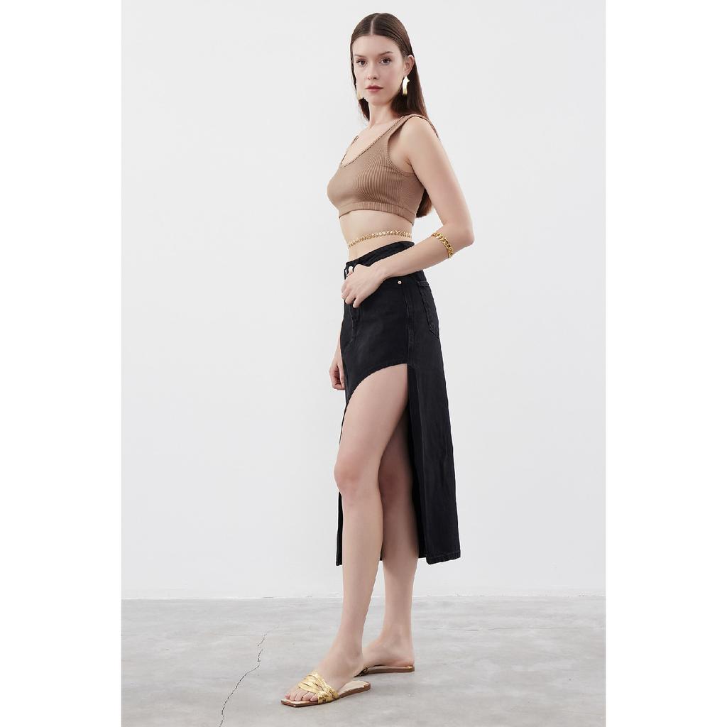 Women's Blue Denim Color Long Denim Skirt With Deep Slit Detail On The Side