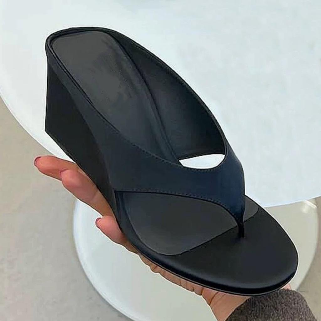 Versione in pelle di mucca~ infradito con zeppa di nicchia a pinza da donna per l'esterno 2025 nuovi sandali estivi sandali tacchi alti