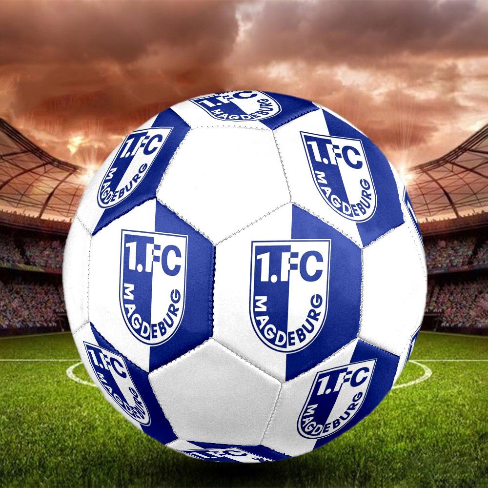 Pallone da Calcio 1.FC Magdeburg Taglia 5, Cucito a Macchina in PVC, Resistente e ad Alto Rimbalzo, Adatto a Tutte le Età, Merchandising per tifosi, Partite e Uso all'Aperto.
