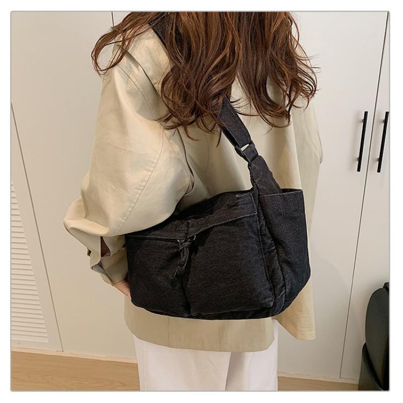 

Denim Single-shoulder Cross-body Bag Female College Students Multi-pocket Mailman Class Artistic Style 34x10x23
