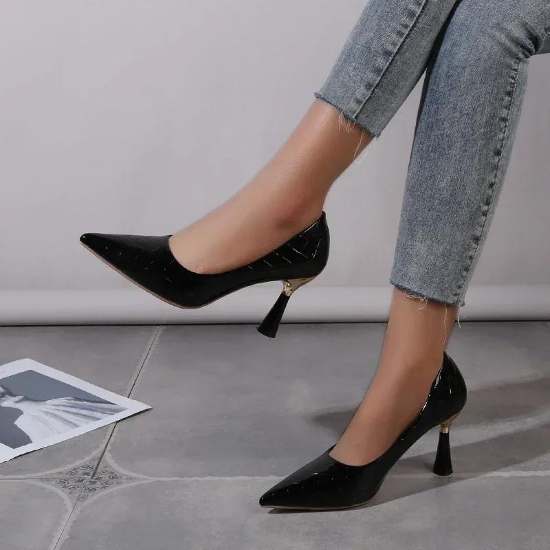 Shoes Woman 2025 Trend New Summer Red Heels Elegant Woman Black Heeled Pointed Toe Pumps Dress Leather White Ladies Shoes