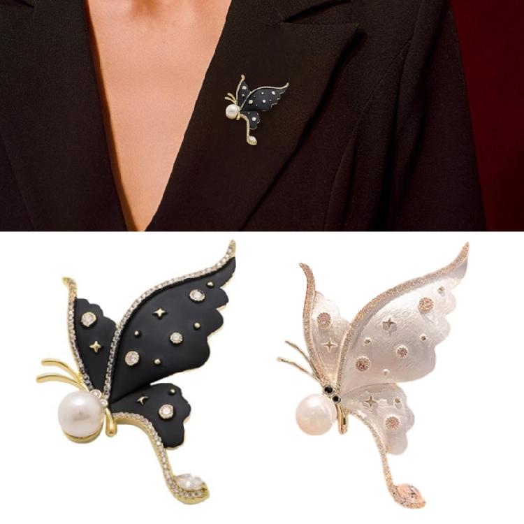 Handcrafted Rhinestones Butterfly Brooch Unique Pearls Inlayed Butterfly Lapel Pin Metal Brooch for Fashionable Women