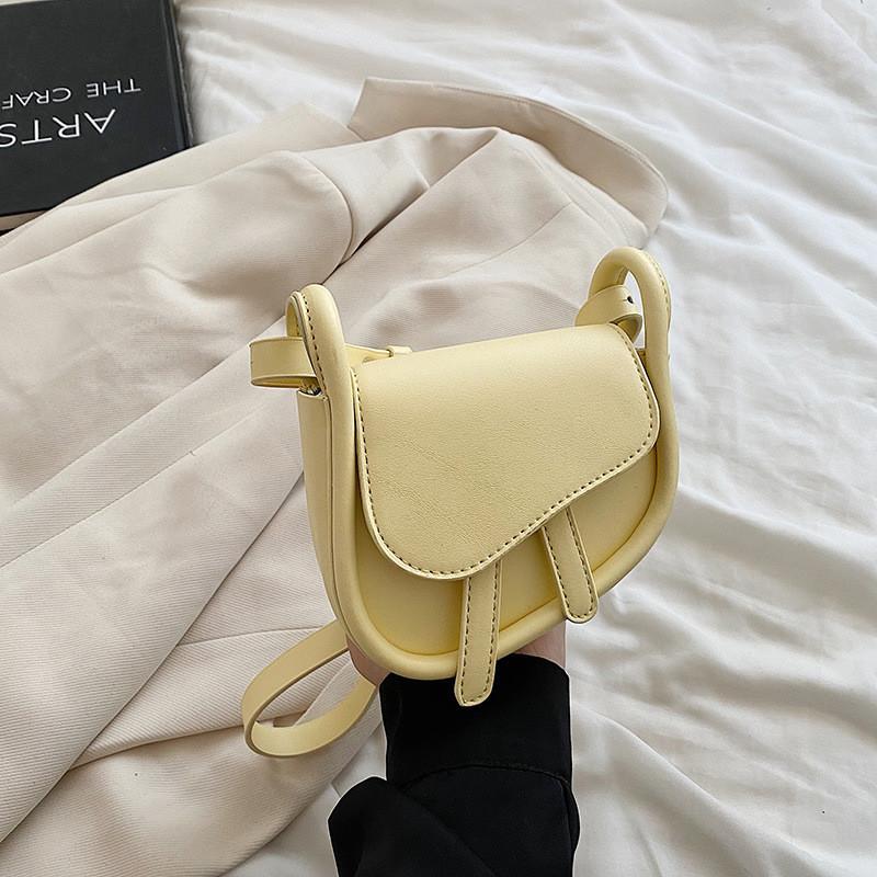 Fashionable 2023 Spring Candy Color Womens Mini Chic Trendy Saddle Bag