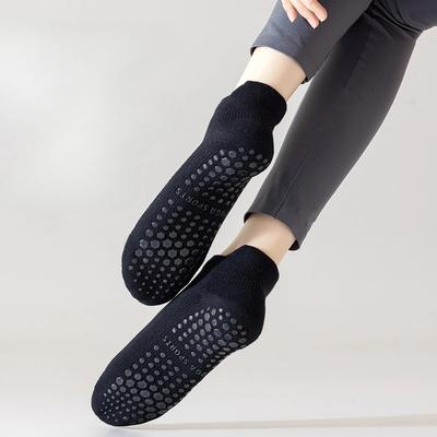 Skarpety do jogi damskie Grubość Miękkie Oddychające Do wewnątrz Fitness Pilates Skarpety Profesjonalne Silikonowe Antypoślizgowe Bawełniane Do tańca Sportowe Skarpety