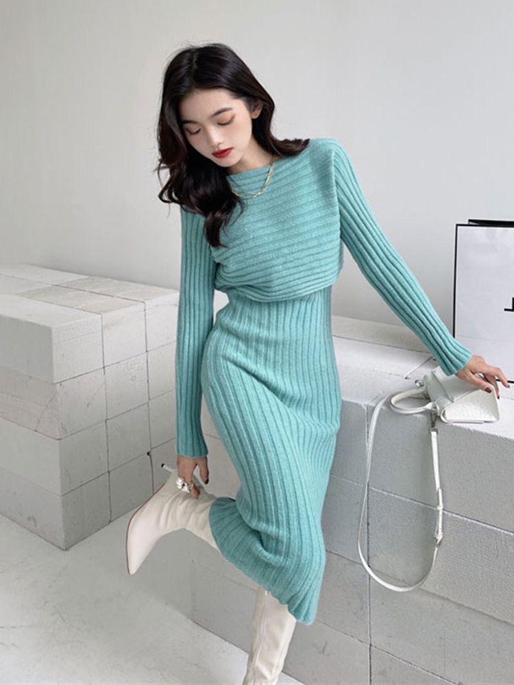 

Свободный вязаный топ с длинными рукавами и круглым вырезом в ленивом стиле + утягивающее платье-жилет с v-образным вырезом, комплект из двух предметов One Size зелёный