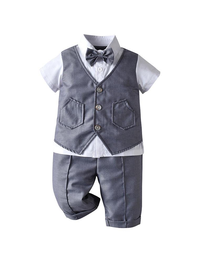 Completo Due Pezzi Estivo da Ragazzo Stile Gentiluomo Britannico: Top a Maniche Corte e Papillon