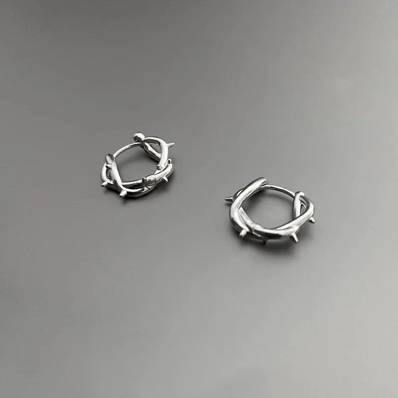 Punk Hiphop Thorn Trendy Hoop Earrings for Man Women Classic Piercing Ear Cartilage Tragus Simple Huggie Hoop Rock Zircon Gift