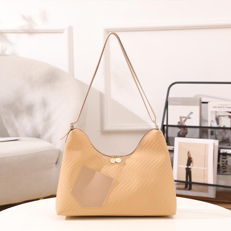 Women's bag summer new popular leisure commuting simple tote bag underarm bag shoulder bag one piece