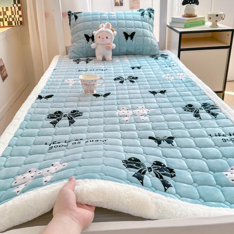 Coral milk fleece thickened flannel mattress cover blanket mattress quilt bedding mattress