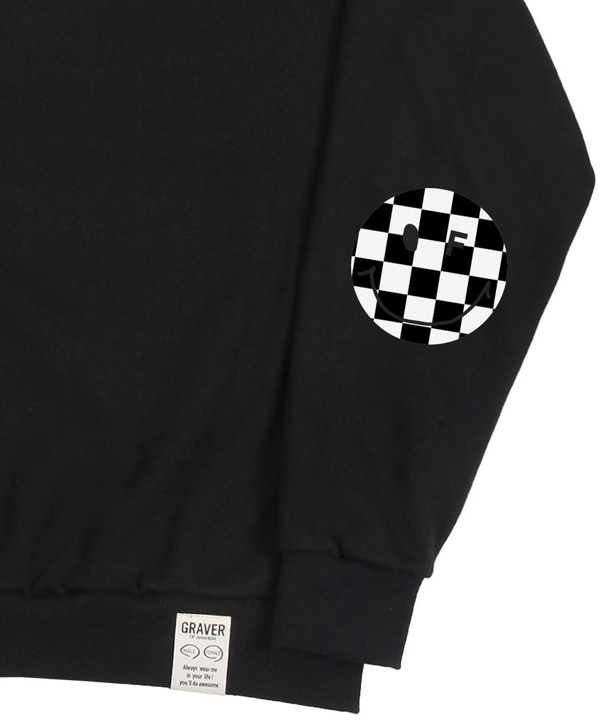 Graver [Unisex] Elbow Checkerboard Dot Smile Sweatshirt_Black