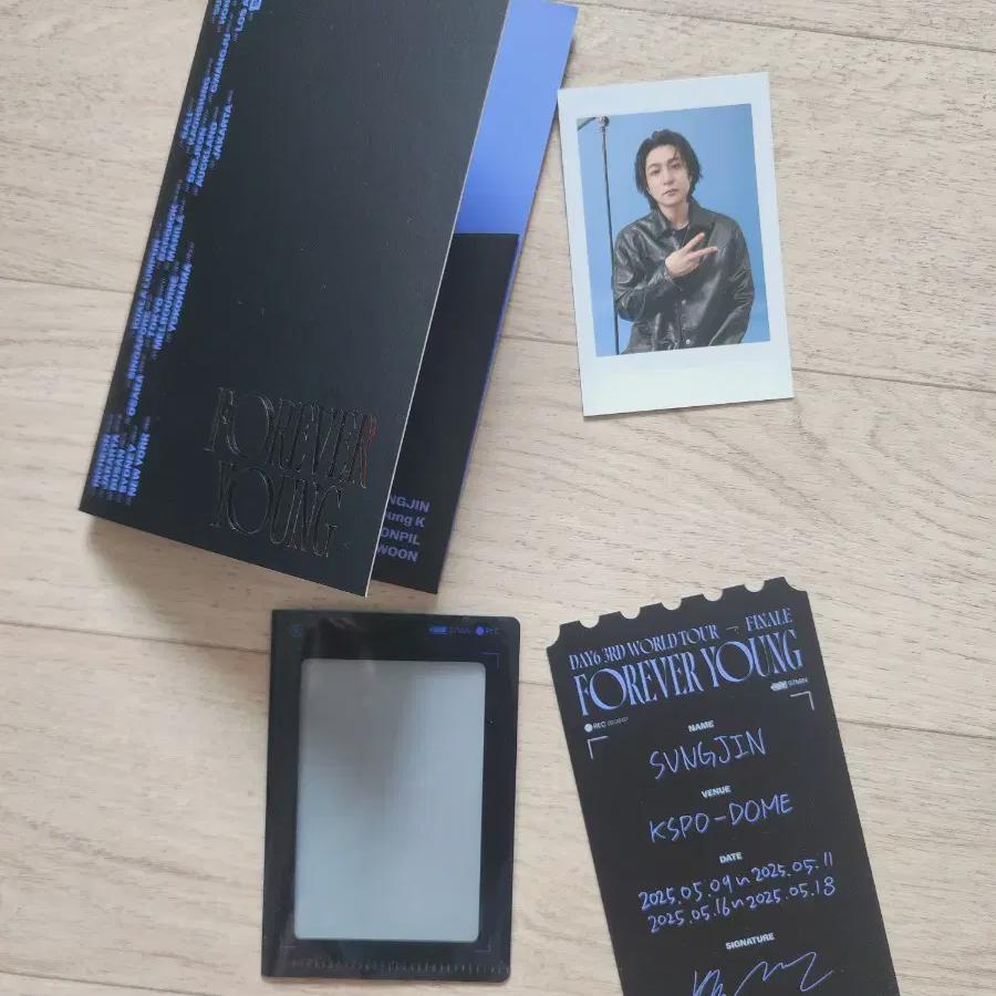 

Day6 Forever Young Sungjin Tickets