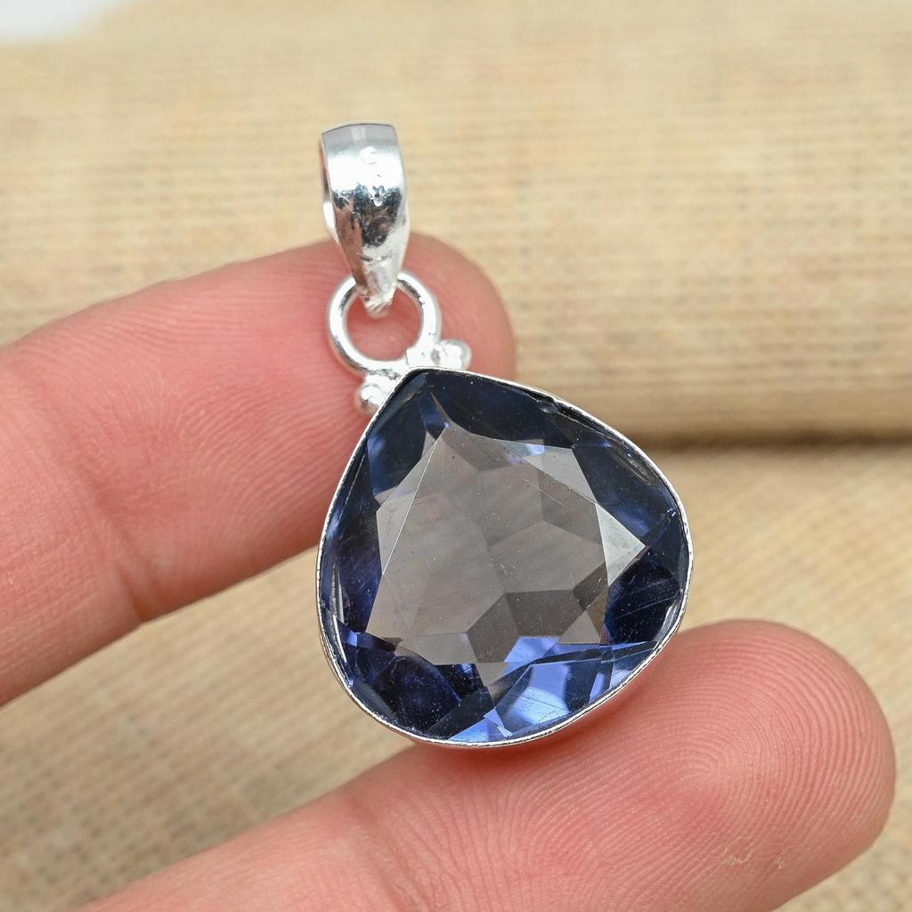 Vakker Tanzanite Gemstone 925 Sterling Sølv anheng Håndlaget smykkegave til kvinner