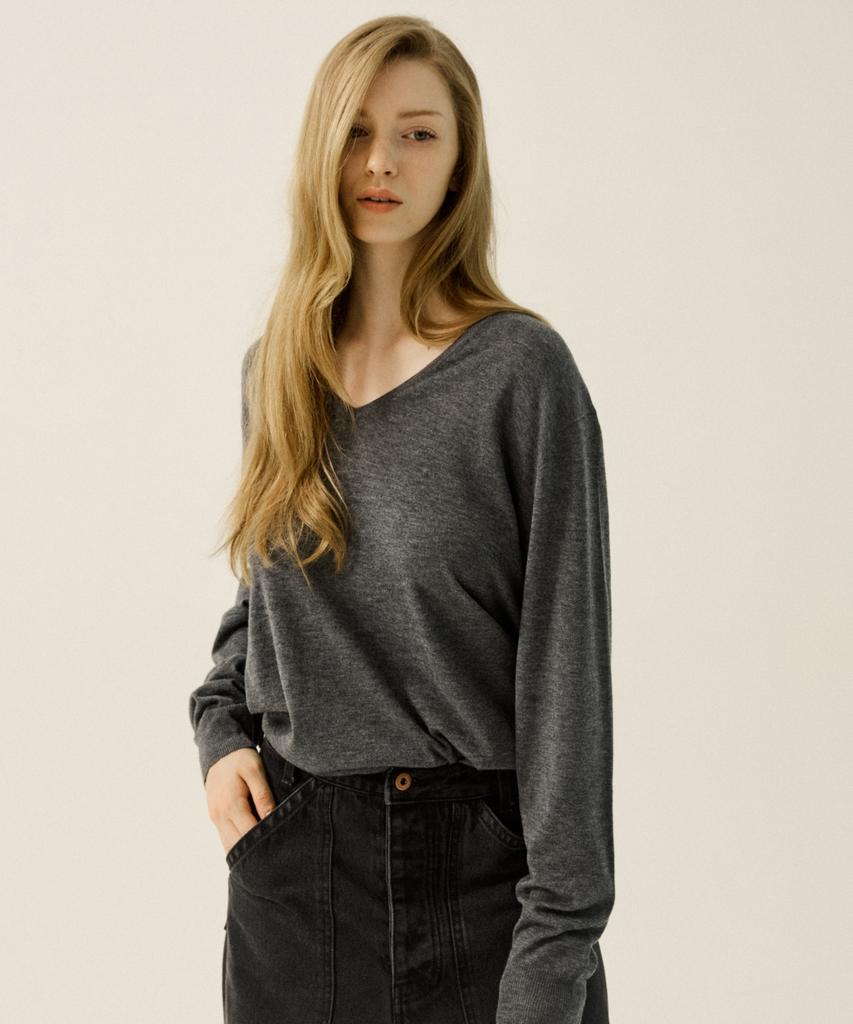 OATMEAL CAFE Timeless Essential V-Neck Knit - Gray