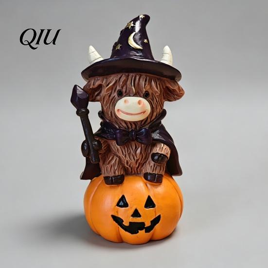 Durable Resin Statue Highland Cow Figurine, Halloween Witch Pumpkin Skull Statue, Scottish Decor Ornament for Calf Lovers, Shelf, Tiered Tray, Mantel,