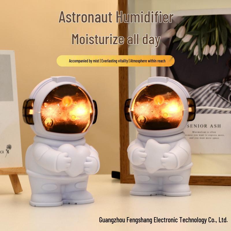 Starry Sky USB Astronaut Humidifier - Mini Desktop Air Humidifier and Light 2025