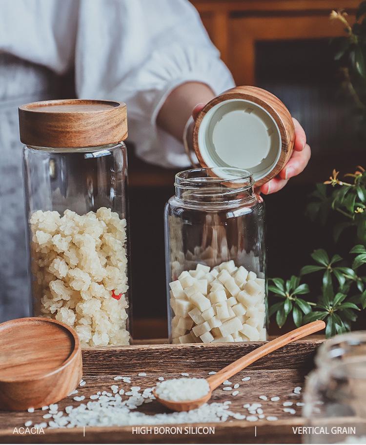 High Borosilicate Threaded Glass Storage Jar for Kitchen Grains and Coffee Beans.
