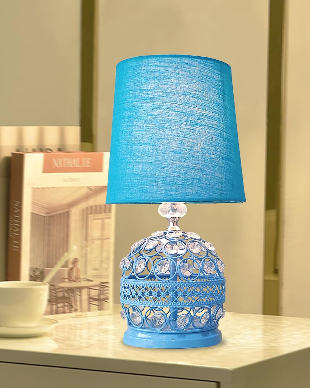 Mūsdienīga maza kristāla galda lampa, mūsdienīga