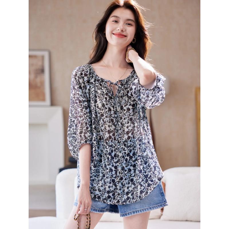 Summer New Seven Quarter Sleeve Lace Up Printed Top for Women Fashionable and Versatile Loose Fitting Shirt Small Top