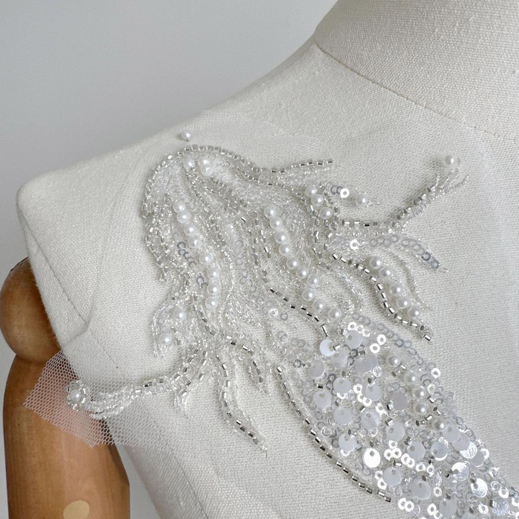 Embroidery Sequins Lace Applique Sewing On Embroidered Patched Wedding Dress Applique for Clothing Wedding Gown Dress