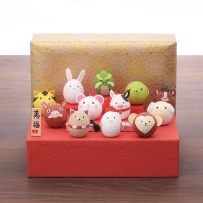 Ishikawa Paper Industry Zodiac Decoration Mini Compact Mino Washi Rolling Zodiac Tiered Decoration (ishikawashigyo) (Yuzen Box)