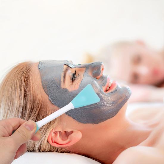 Silicone Face Mask Brush Dual-Ended Mask Spatula Soft Mud Mask Applicator for Creams Clay Masks DIY Skincare Tools for Sensitive Skin