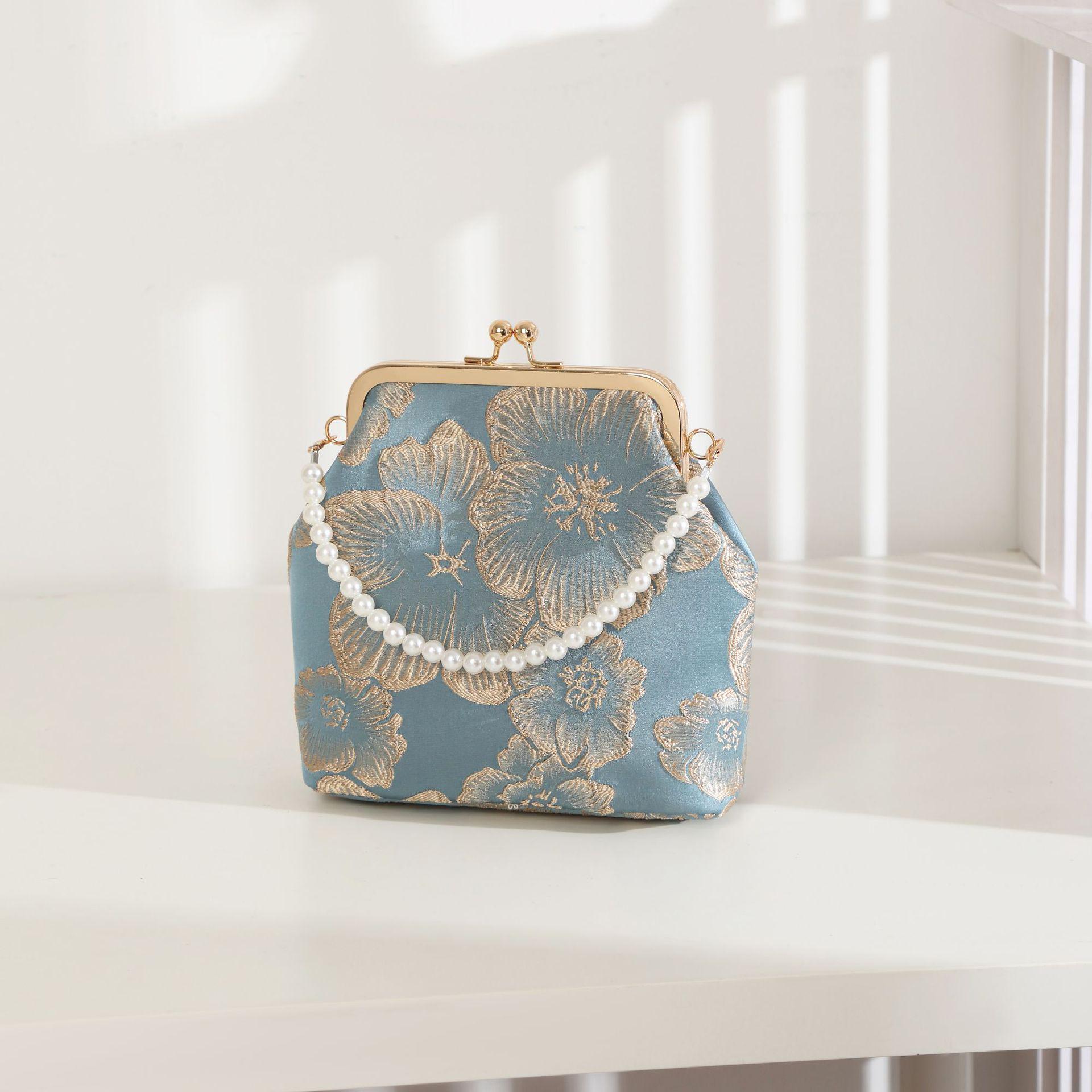 

Элегантная сумка-чеонгсам с жемчужной цепочкой: Стильная женская сумка через плечо в стиле ханьфу