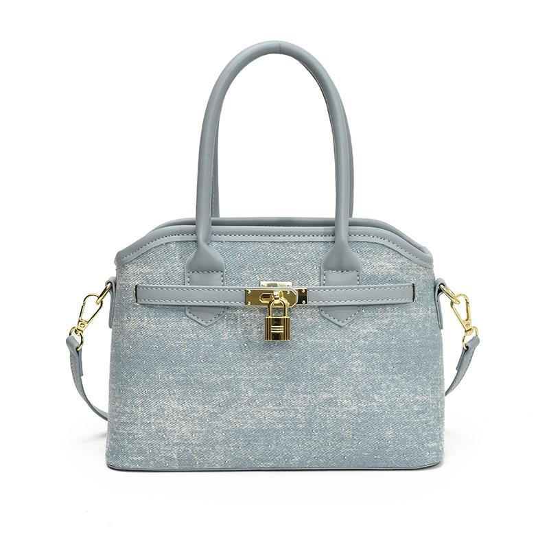 High value messenger bag women's new fashion versatile handbag high sense large capacity commuter shoulder bag