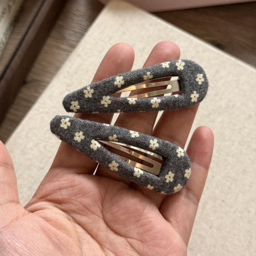 1 Pair French Style Fabric Hair Clips Oval Shape Floral Barrette Sweet BB Hair Clip for Women
