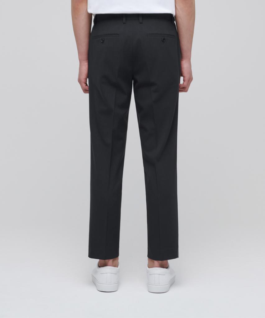 Musinsa Standard Lightweight Tapered Hidden Banding Crop Slacks [Dark Gray]