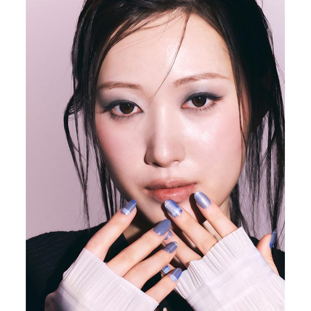 

Накладные ногти Muzmak Glam Urban Grid Oval Self Nail NONE