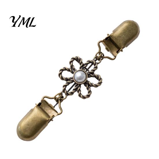 Pearl Embellished Dress Clip Vintage Sweater Clips for Women Girls, Retro Faux Pearl/Floral Cardigan Clips, Elegant Collar No Sew Waist Adjuster