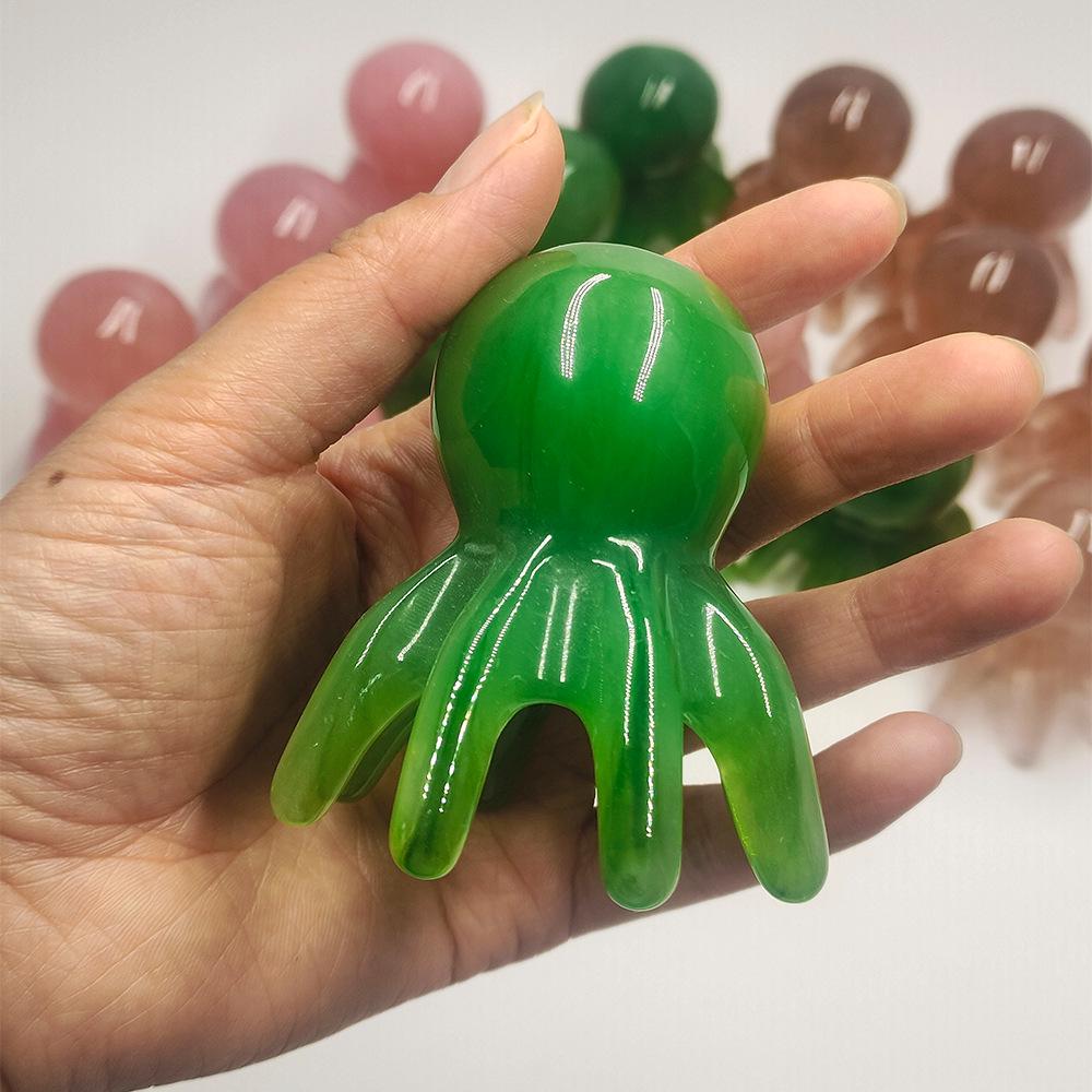Resin Eight-Clawed Octopus Head and Neck Massager Comb светло-зеленый