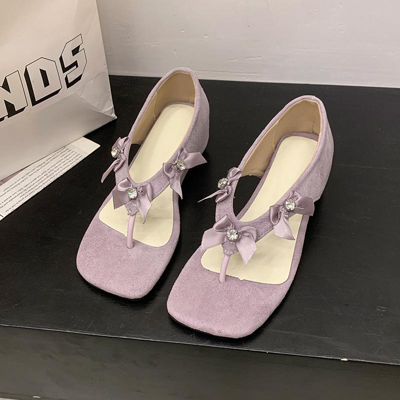 Retro flower wedge flip-flop sandals outer wear 2025 new niche design versatile inner height-increasing sandals