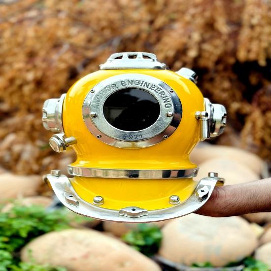 Scuba Diving Helmet 30.48 Cm Yellow US Navy Mark V Divers Helmet Marine Deep Diving Helmet Diving Helmet Mark V Diving Helmet with Base