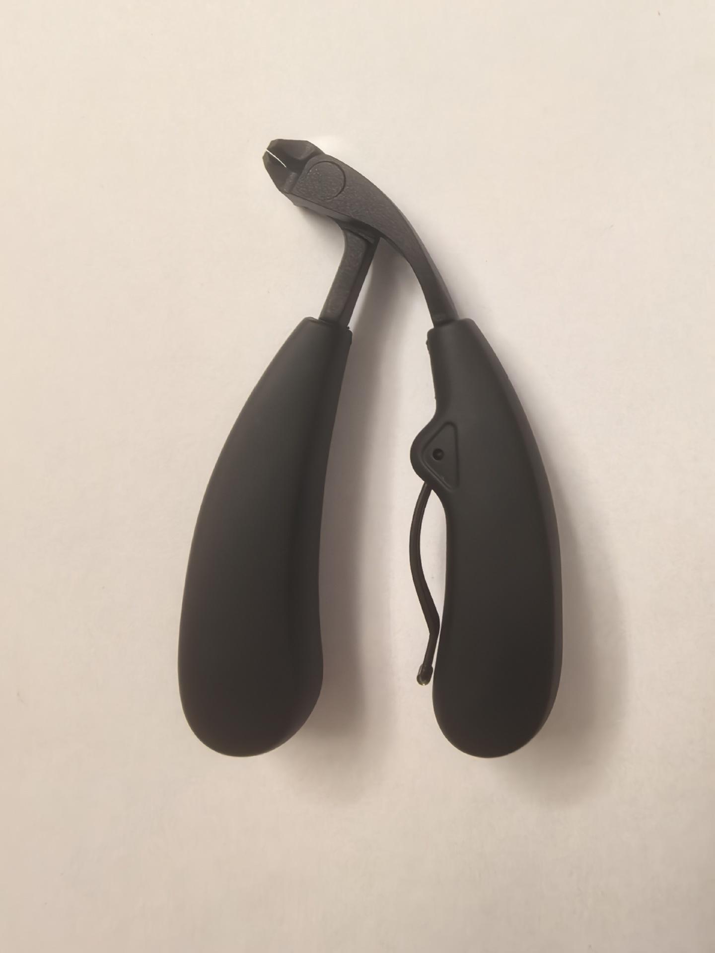 

Curved Large Opening Nail Clipper with Anti-Splash & Storage