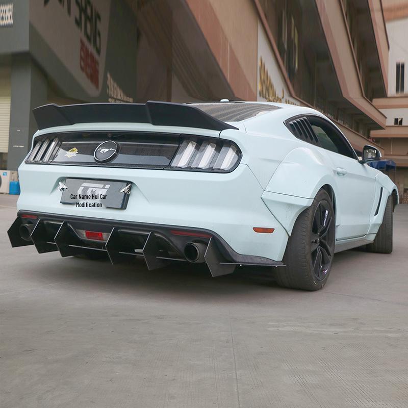 Carbon Fiber Rear Lip Spoiler for 2015-2017 Chinese Version Ford Mustang