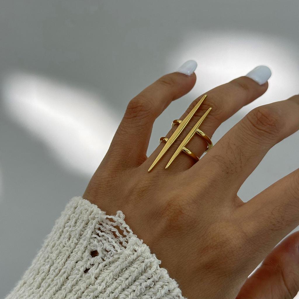 Stainless Steel Vintage 18K Gold Plated Parallel Double Line Hollowed Out Open End Ring Women Anti Allergic Charm Daily Jewelry