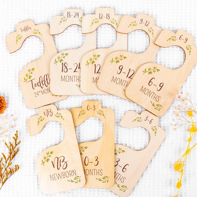 8pcs/set Storage Organizer Home Newborn To 24 Month Gift Baby Closet Divider Size Dividers Wood Card Clothes Hanger